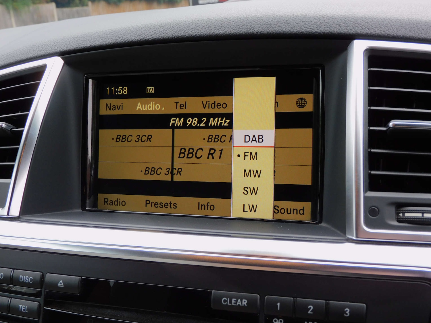 Used Mercedes-Benz M-Class 2012 for sale - 76132437: Photo 37
