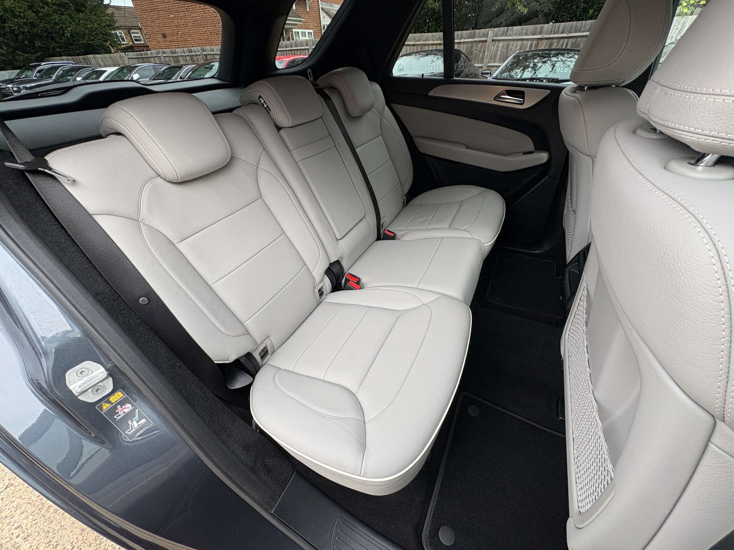 Used Mercedes-Benz M-Class 2012 for sale - 76132437: Photo 42