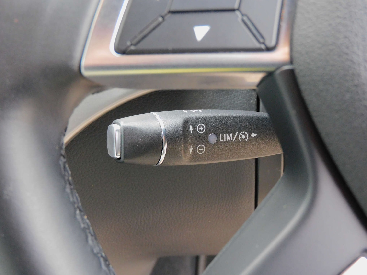 Used Mercedes-Benz M-Class 2012 for sale - 76132437: Photo 48