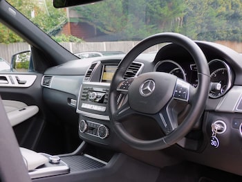 Used Mercedes-Benz M-Class 2012 for sale - 76132437: Photo 4