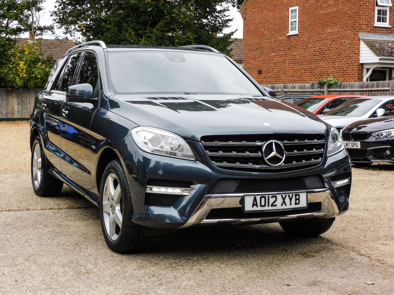 Used Mercedes-Benz M-Class 2012 for sale - 76132437: Photo 6