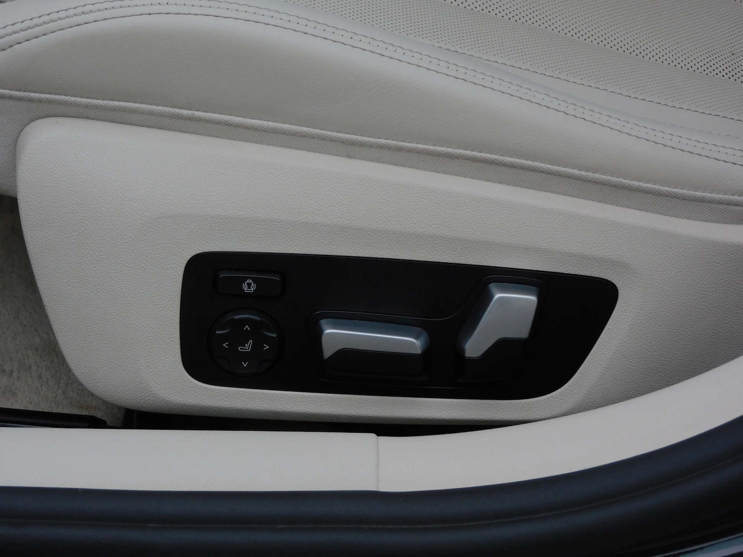 Used BMW 8 Series 2021 for sale - 76533601: Photo 34