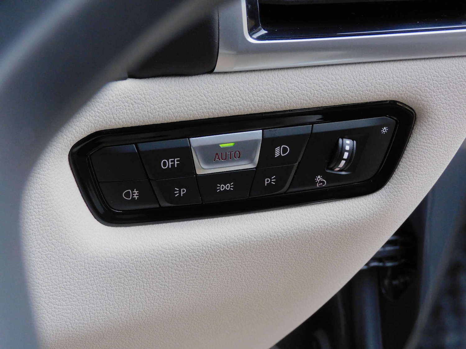 Used BMW 8 Series 2021 for sale - 76533601: Photo 54