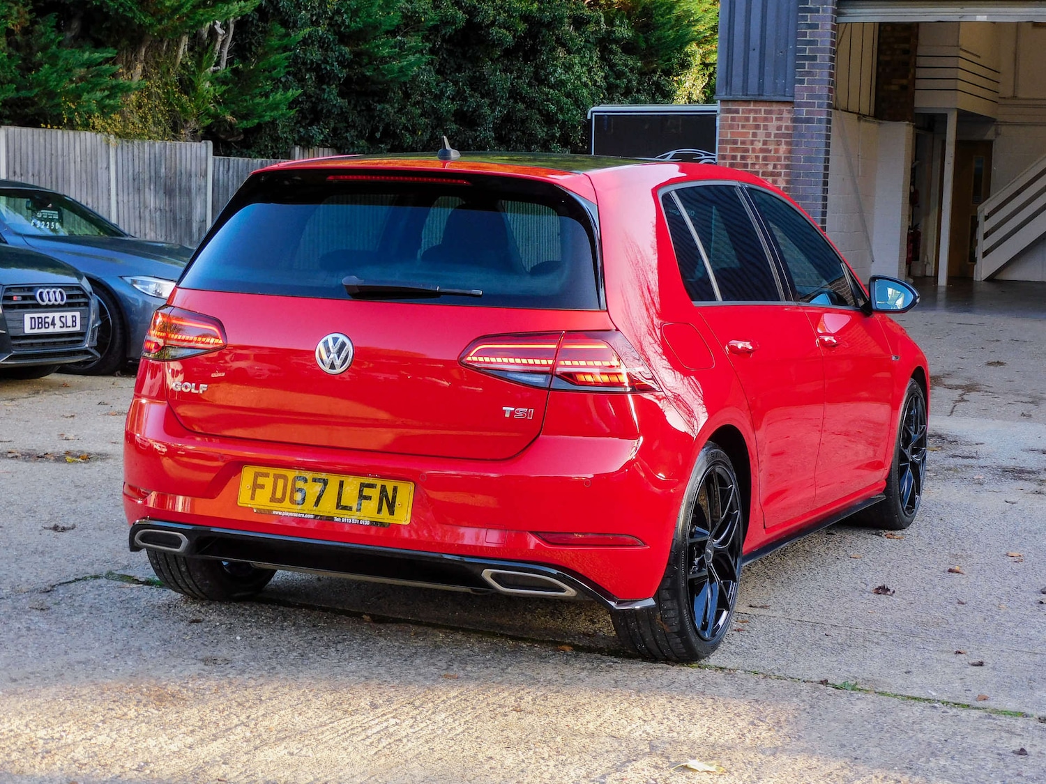 Used Volkswagen Golf 2017 for sale - 76604279: Photo 13