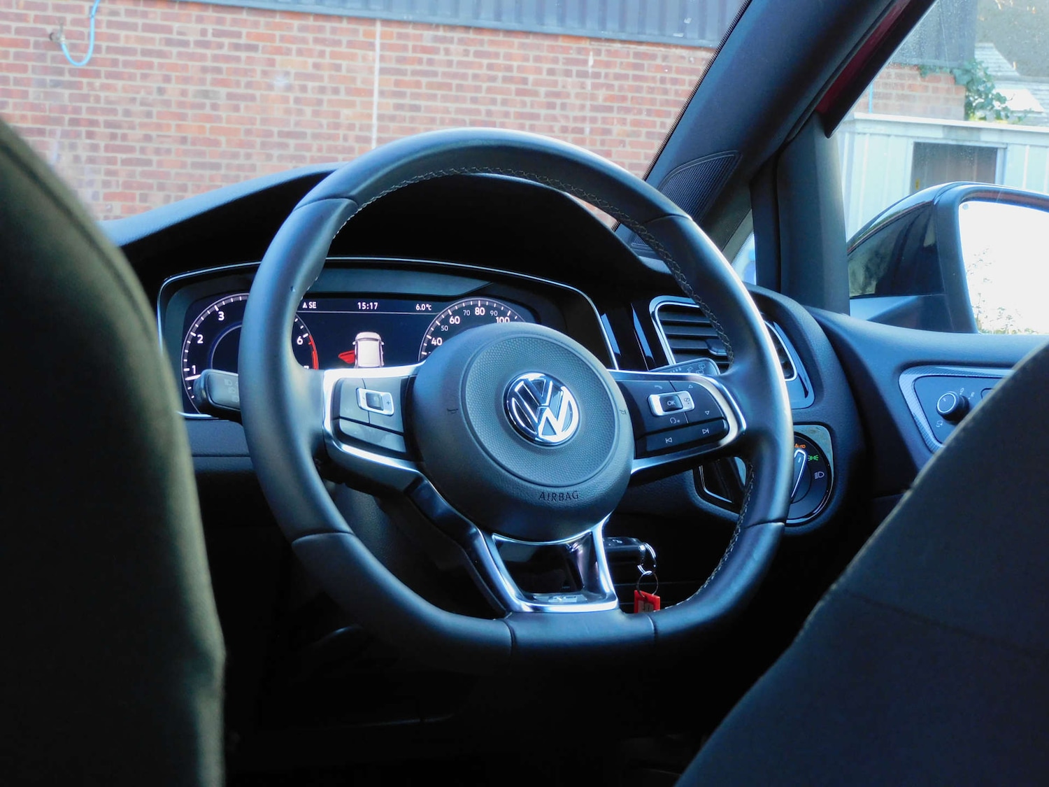 Used Volkswagen Golf 2017 for sale - 76604279: Photo 22