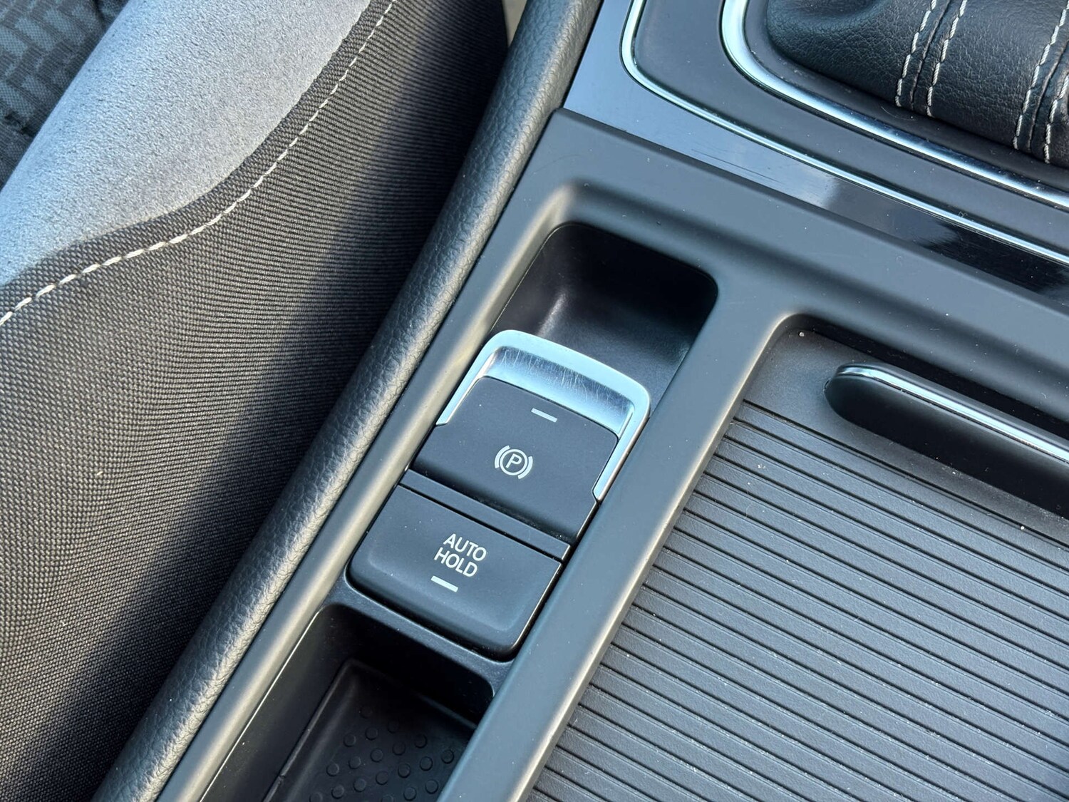 Used Volkswagen Golf 2017 for sale - 76604279: Photo 37