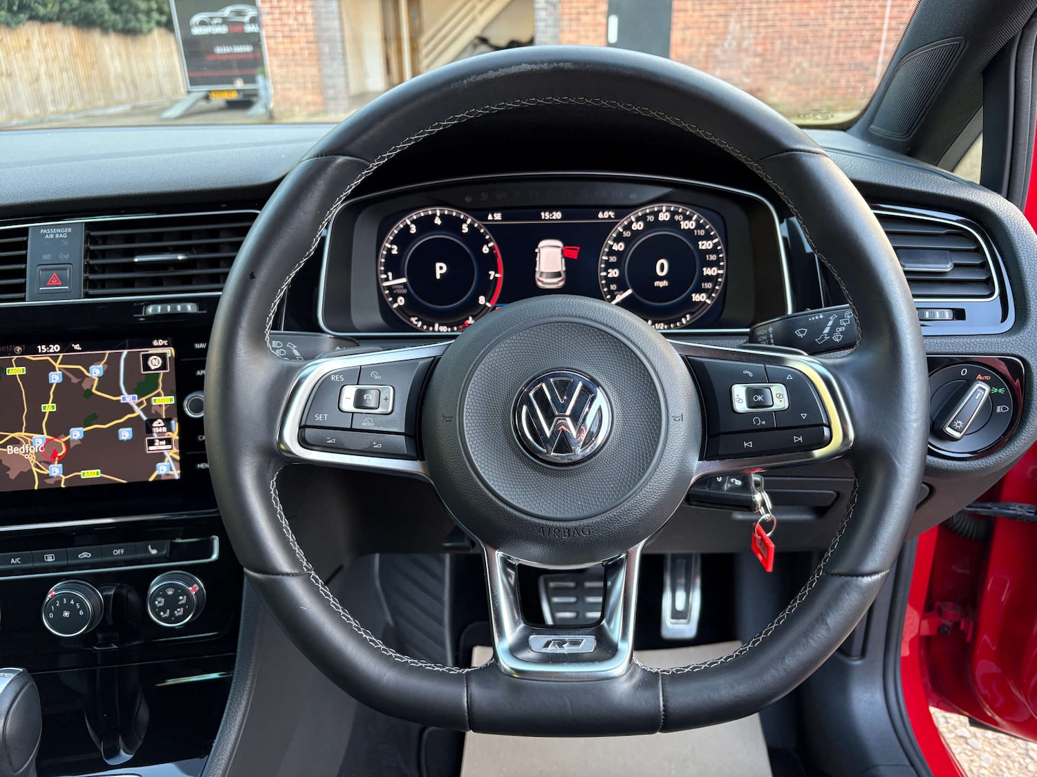 Used Volkswagen Golf 2017 for sale - 76604279: Photo 39