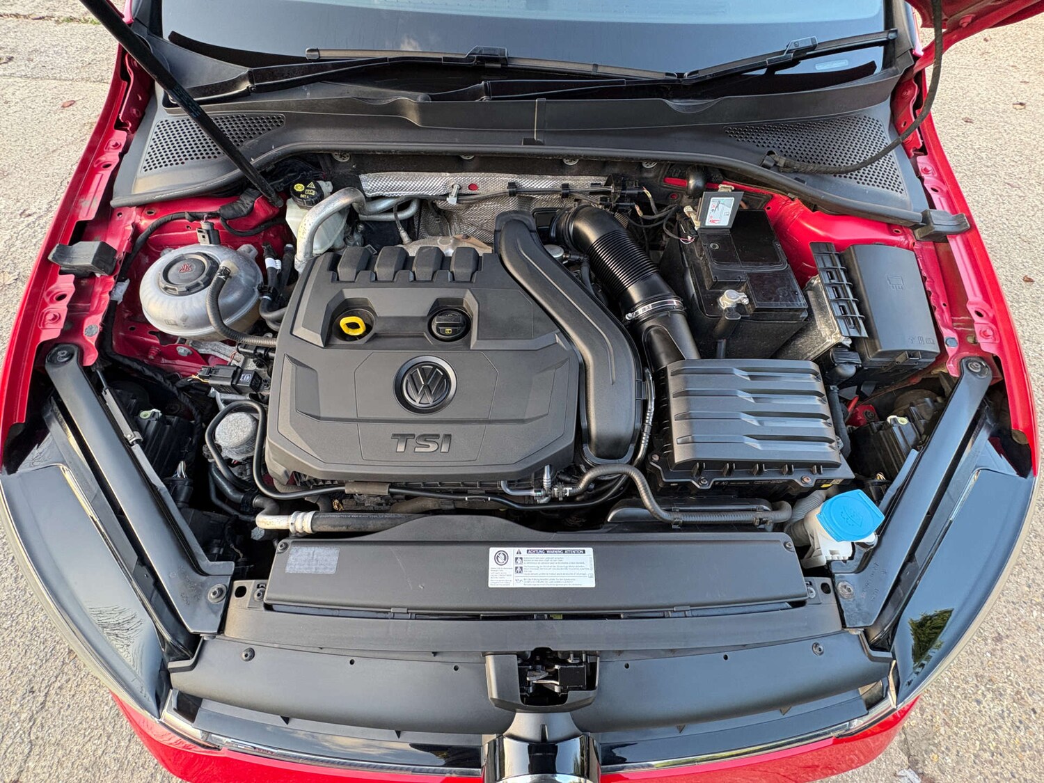 Used Volkswagen Golf 2017 for sale - 76604279: Photo 43