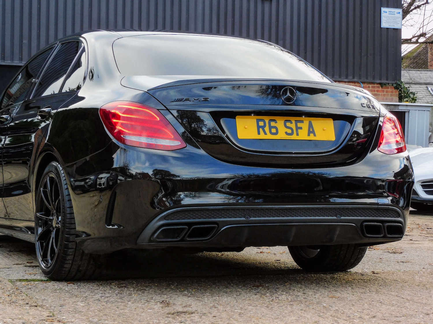 Used Mercedes-Benz C Class 2015 for sale - 76681891: Photo 12