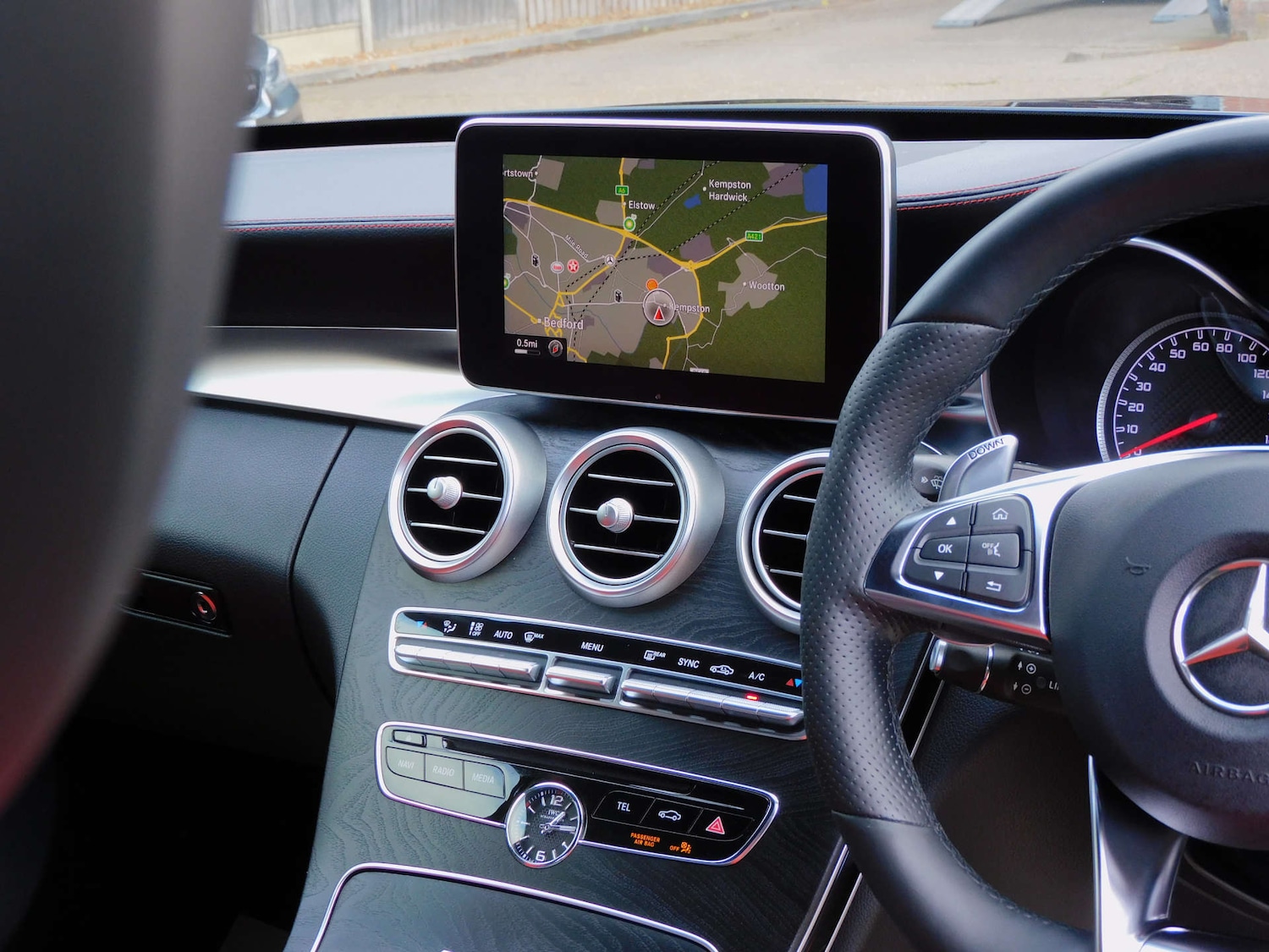 Used Mercedes-Benz C Class 2015 for sale - 76681891: Photo 19