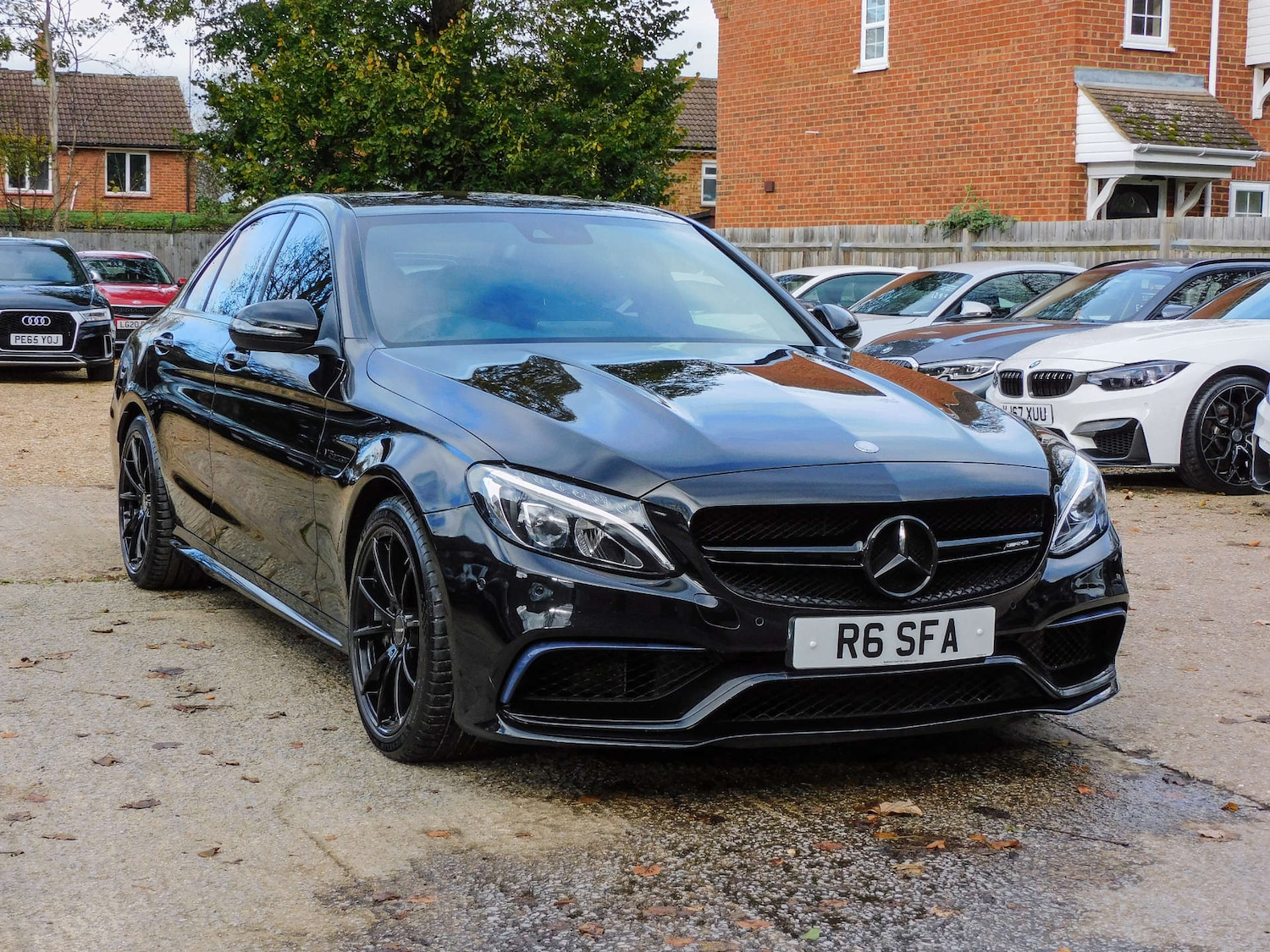 Used Mercedes-Benz C Class 2015 for sale - 76681891: Photo 6