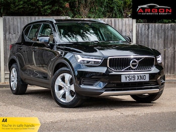 Used Volvo XC40 2019 for sale - 79056932: Photo