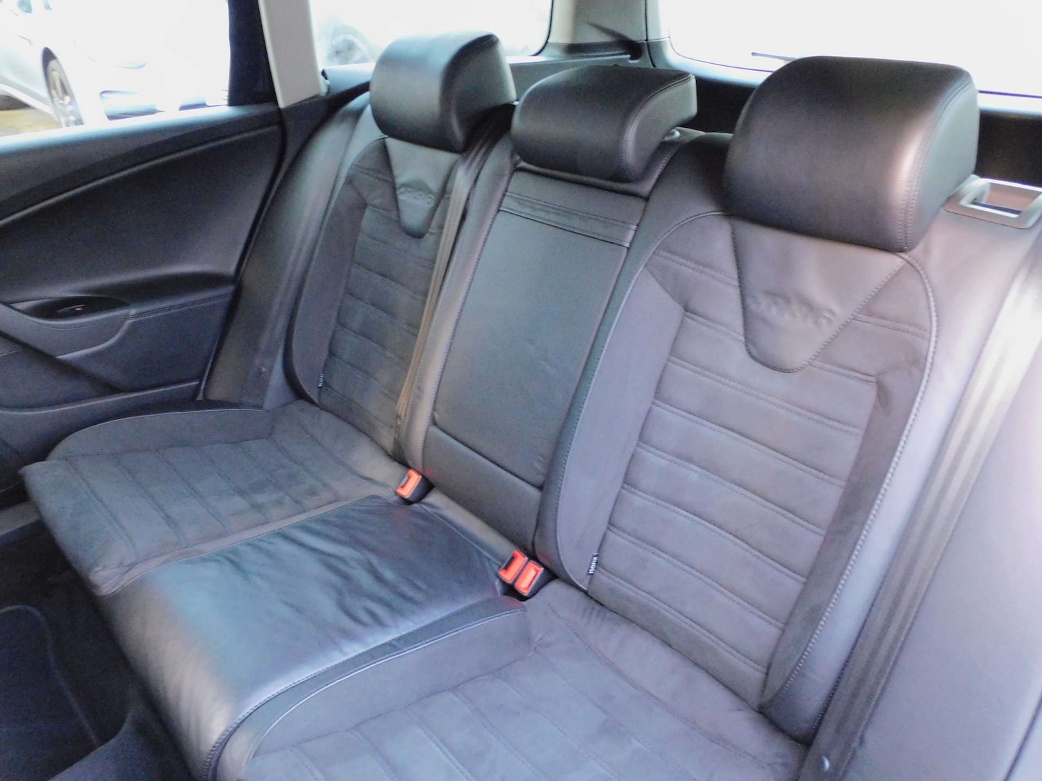 Used Volkswagen Passat 2009 for sale - 77022416: Photo 31