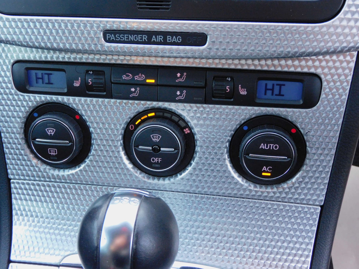 Used Volkswagen Passat 2009 for sale - 77022416: Photo 51