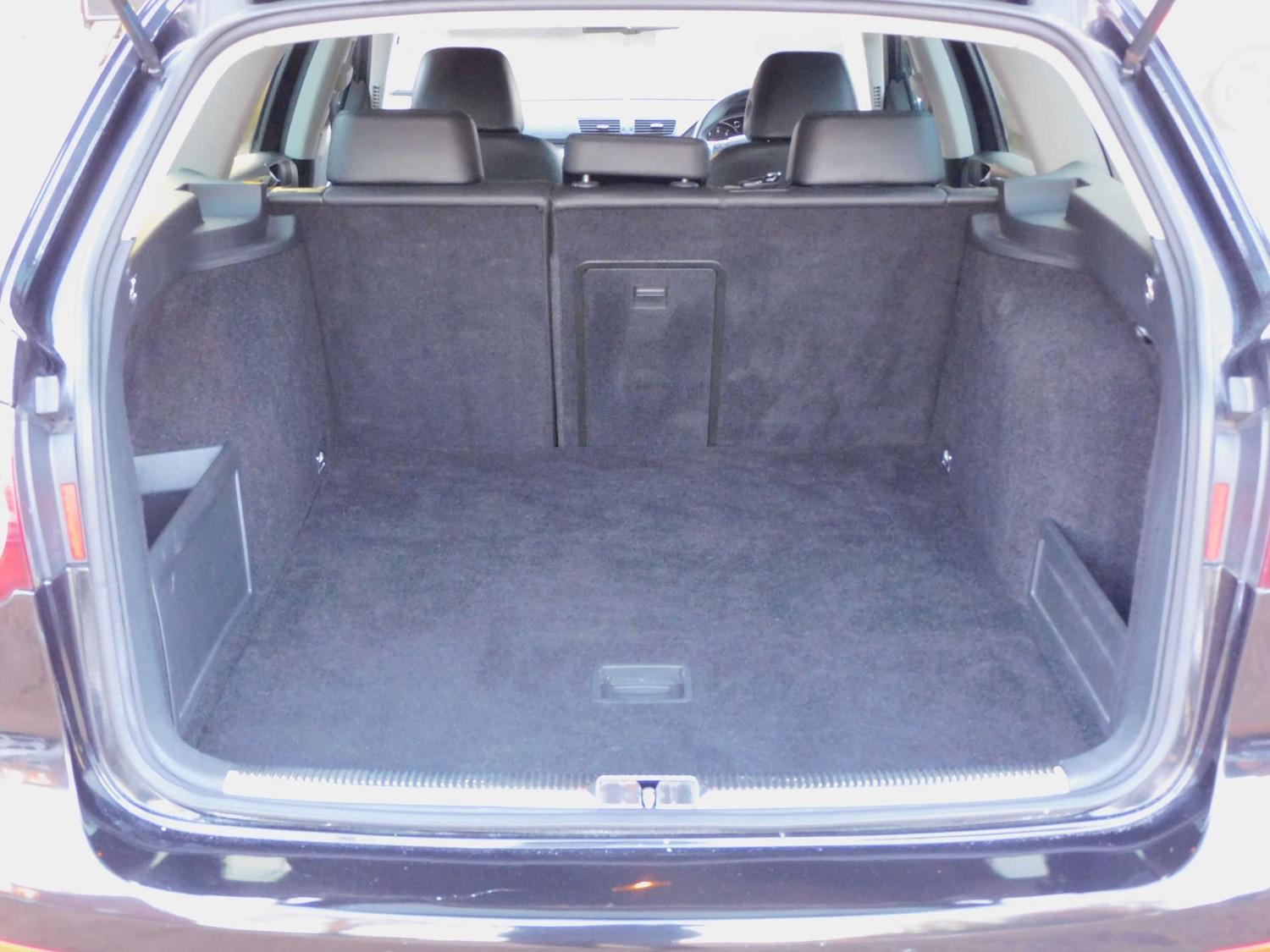 Used Volkswagen Passat 2009 for sale - 77022416: Photo 54