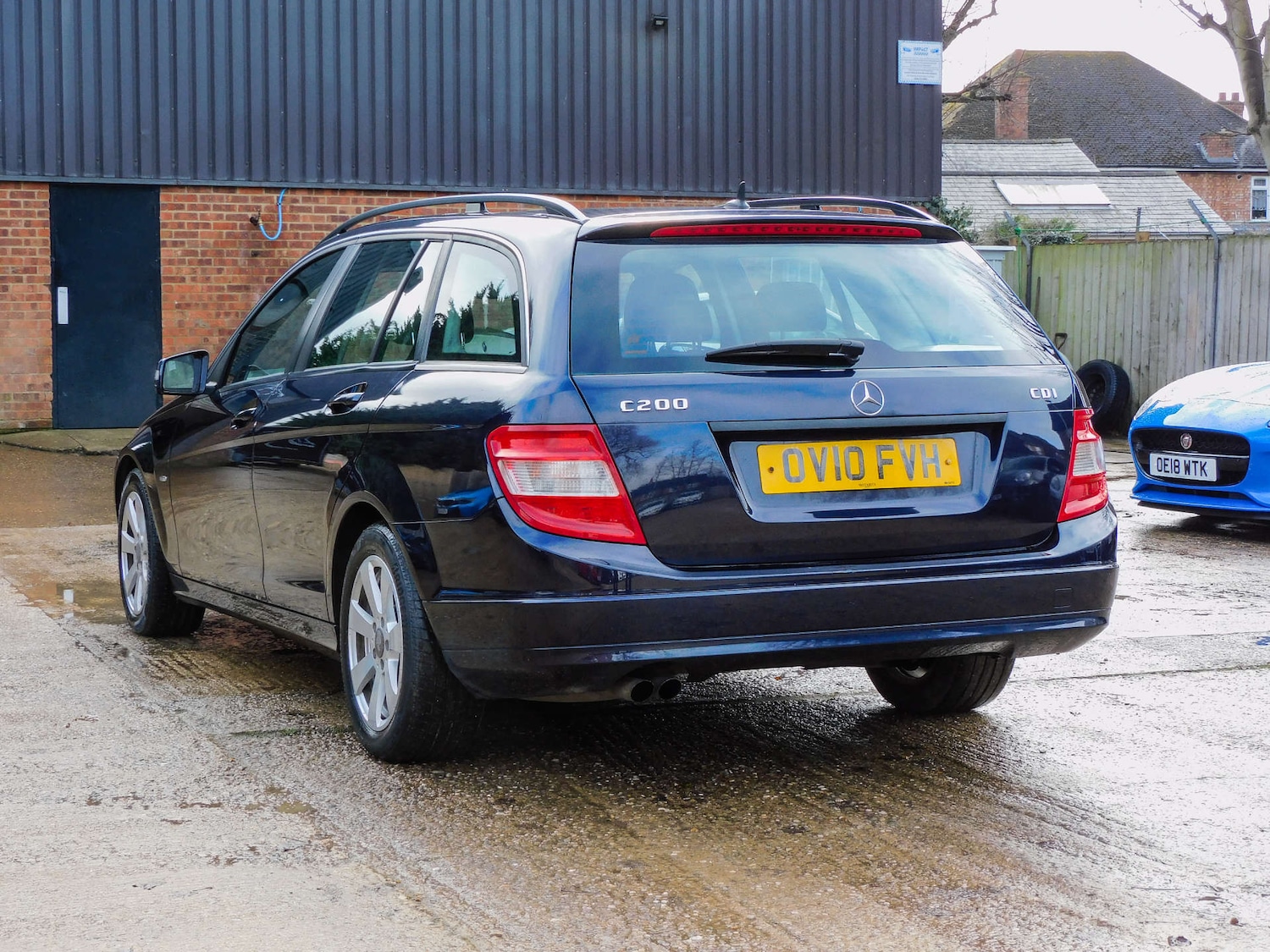 Used Mercedes-Benz C Class 2010 for sale - 77383444: Photo 11
