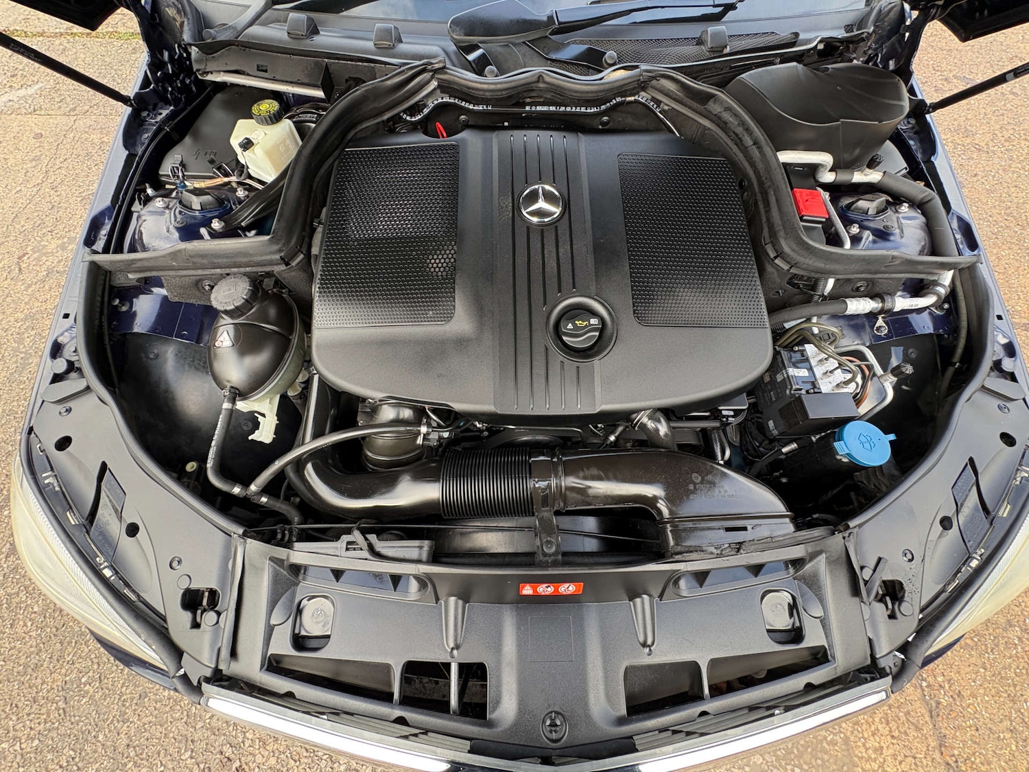 Used Mercedes-Benz C Class 2010 for sale - 77383444: Photo 38