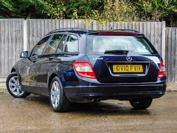 Used Mercedes-Benz C Class 2010 for sale - 77383444: Photo