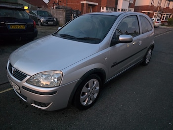 Used Vauxhall Corsa 2005 for sale - 78367438: Photo