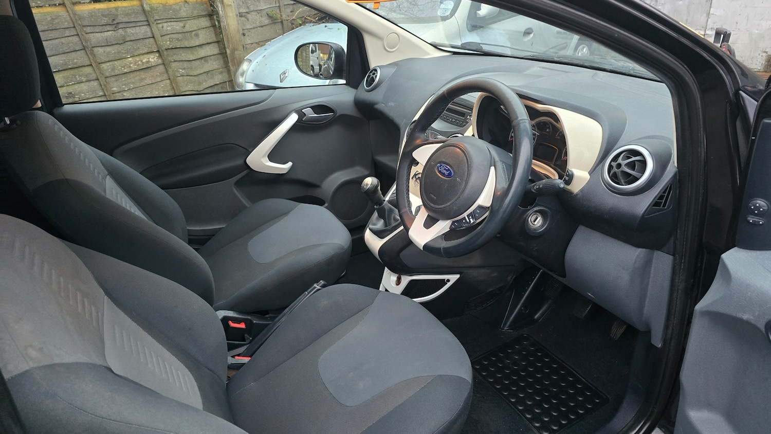 Used Ford Ka 2010 for sale - 78213369: Photo 6