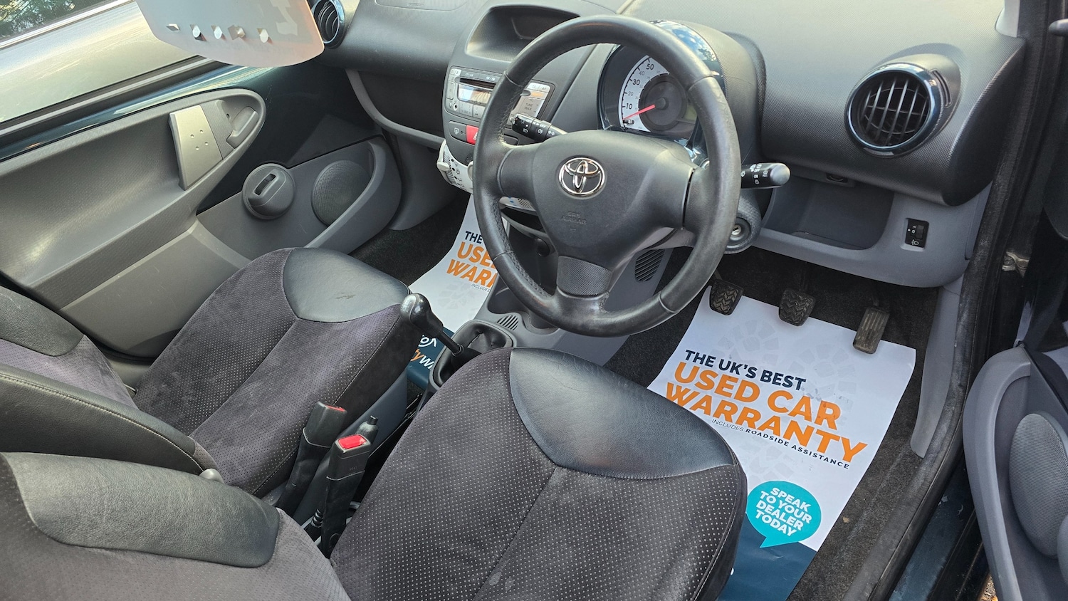 Used Toyota AYGO 2011 for sale - 77685885: Photo 5