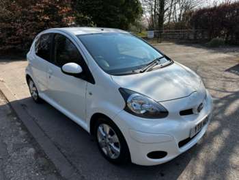 (11) - 1.0 VVT-i Go Euro 5 5dr