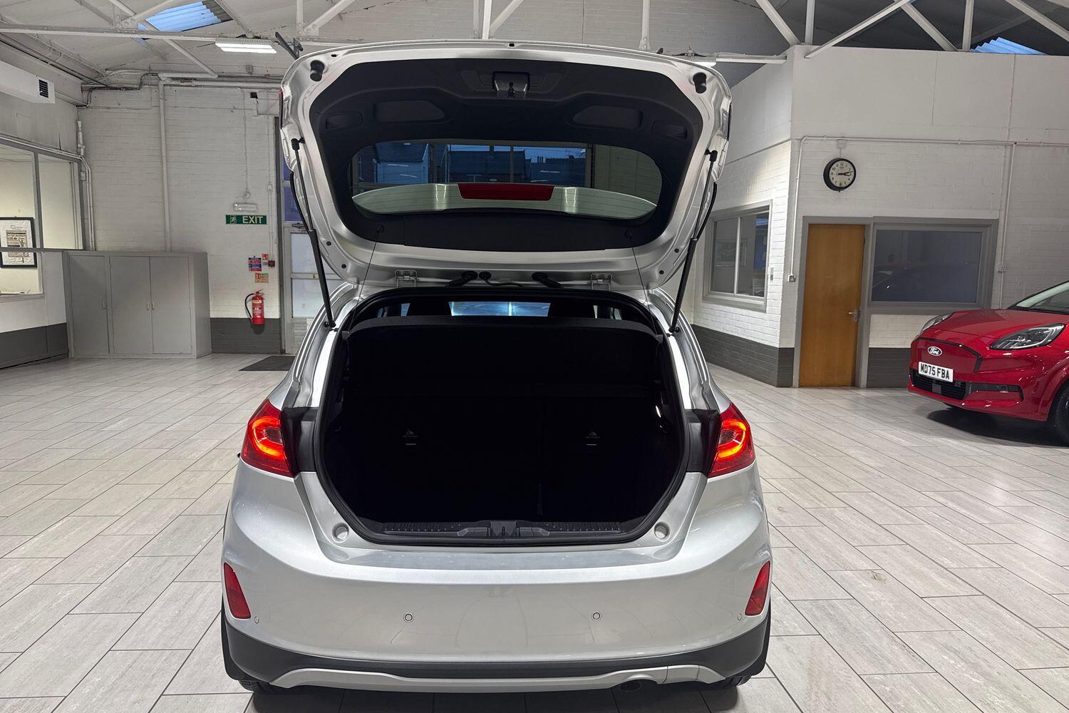 Used Ford Fiesta for sale - 76997047: Photo 18