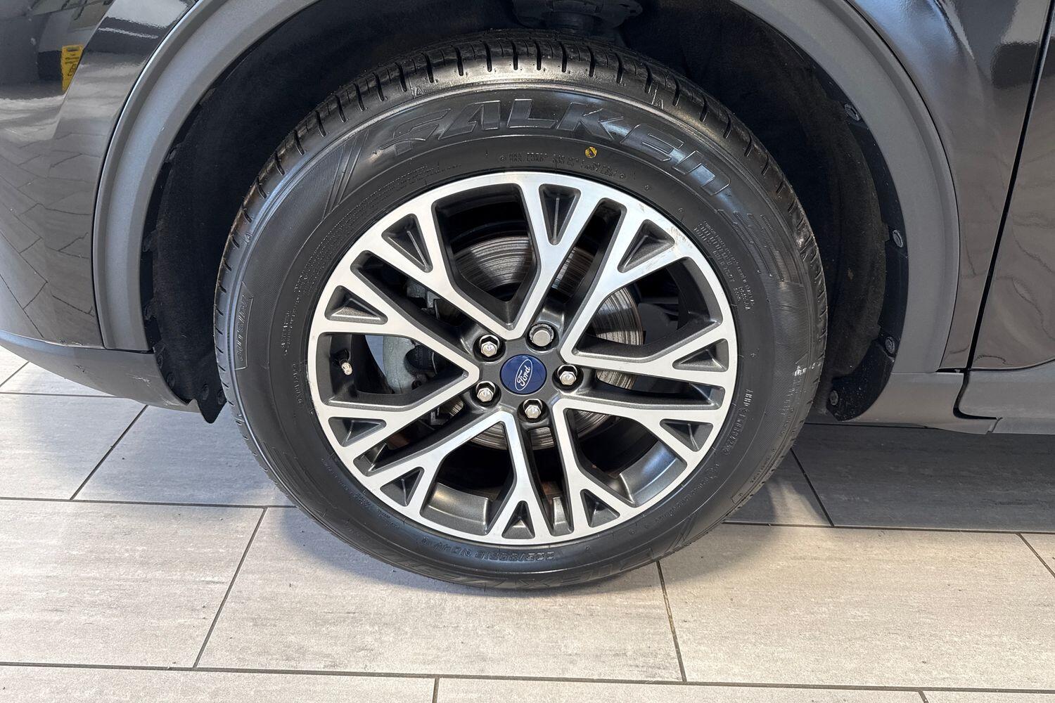 Used Ford Kuga 2023 for sale - 76913298: Photo 15