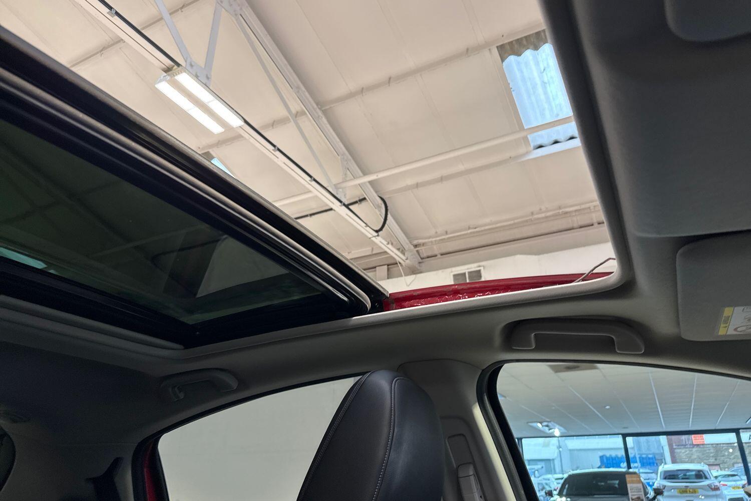 Used Honda HR-V 2019 for sale - 77166777: Photo 24