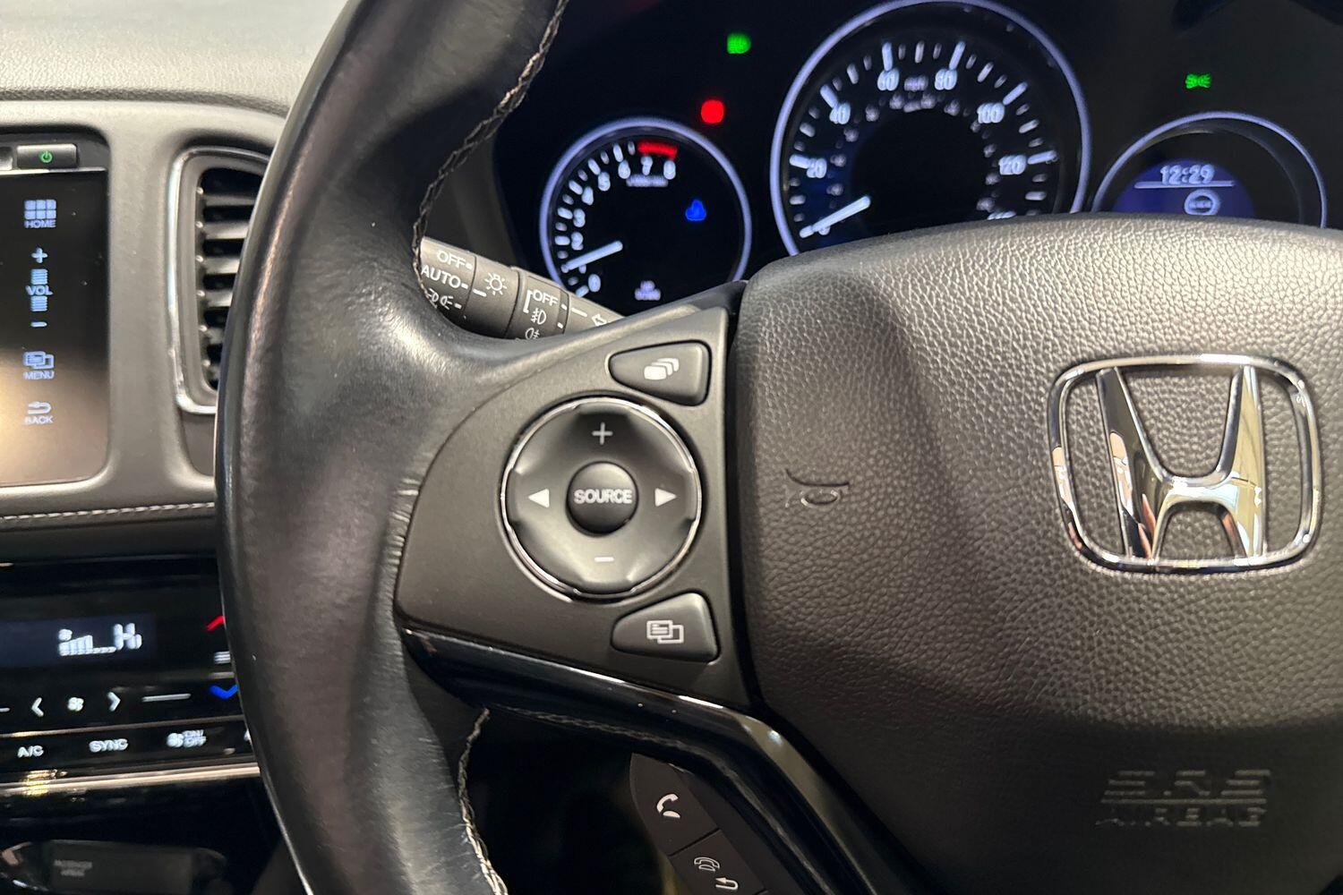 Used Honda HR-V 2019 for sale - 77166777: Photo 28