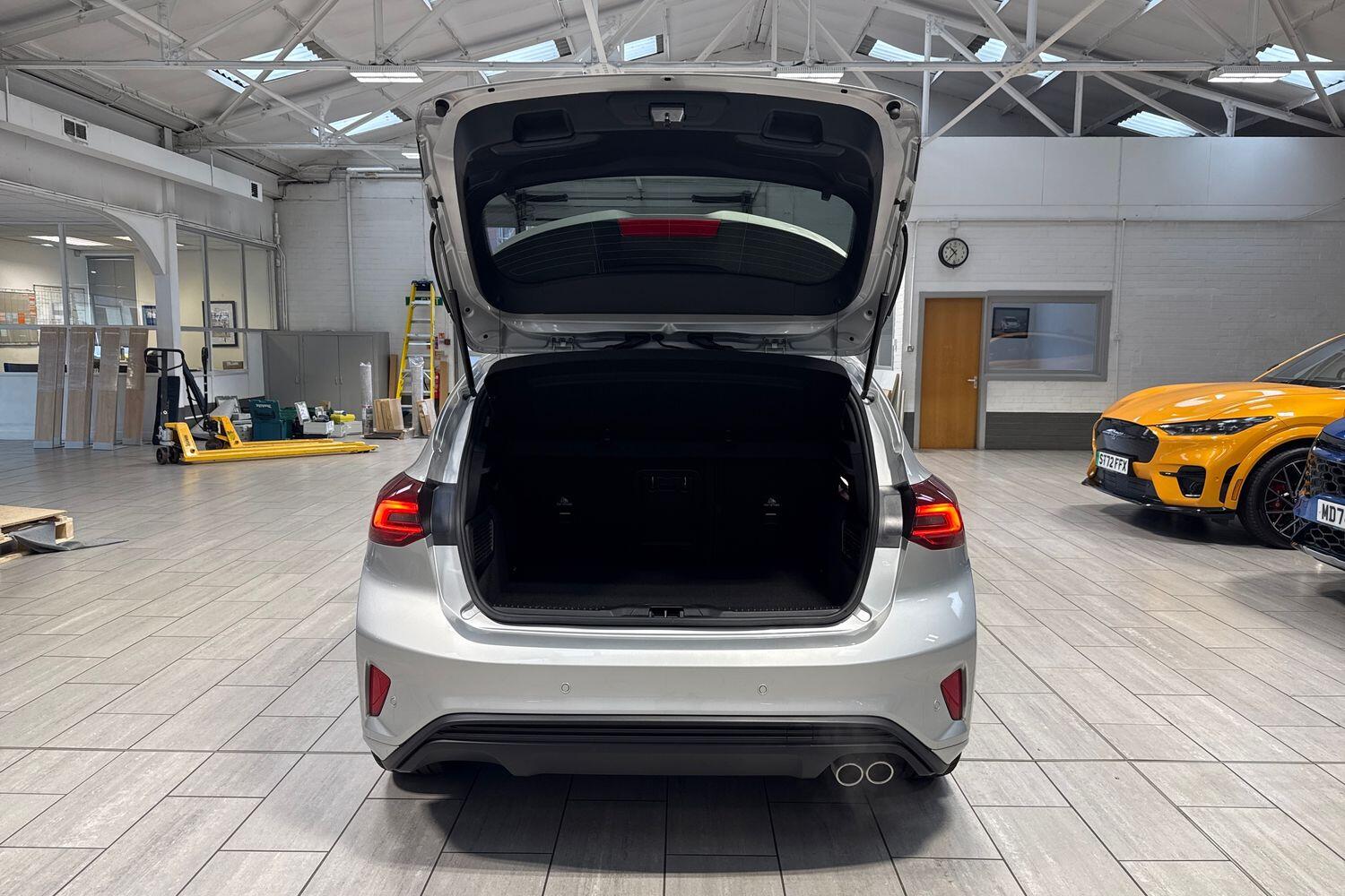 Used Ford Focus 2025 for sale - 76512275: Photo 15