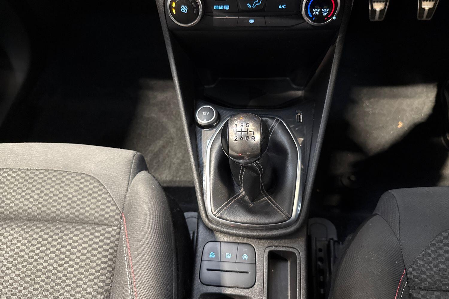 Used Ford Fiesta 2018 for sale - 77143321: Photo 32