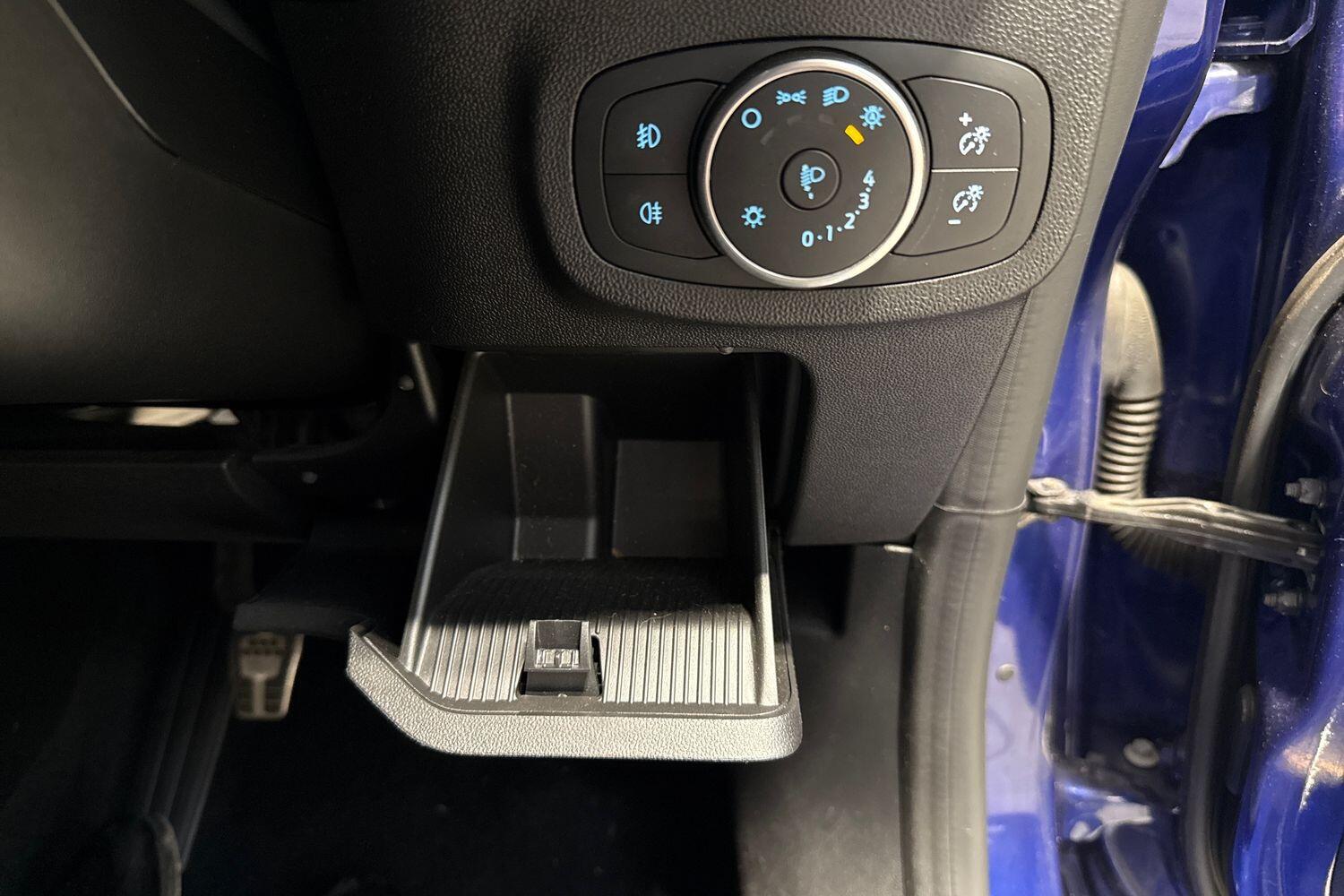 Used Ford Fiesta 2018 for sale - 77143321: Photo 33