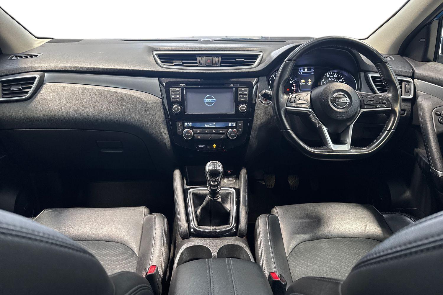 Used Nissan Qashqai 2017 for sale - 76512904: Photo 12