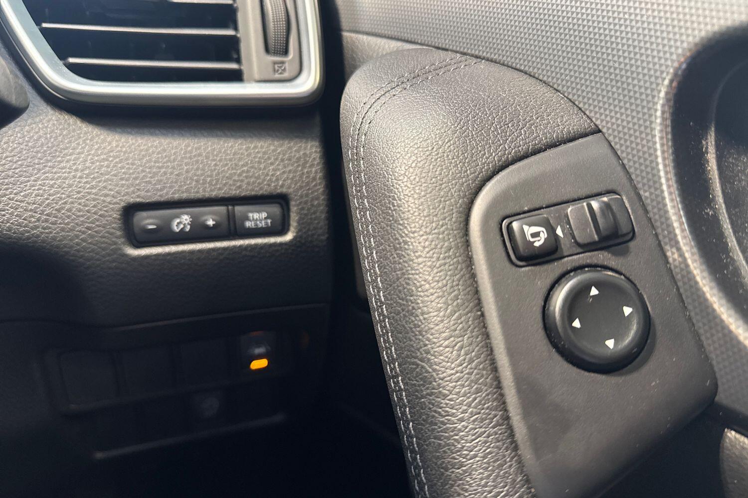 Used Nissan Qashqai 2017 for sale - 76512904: Photo 20