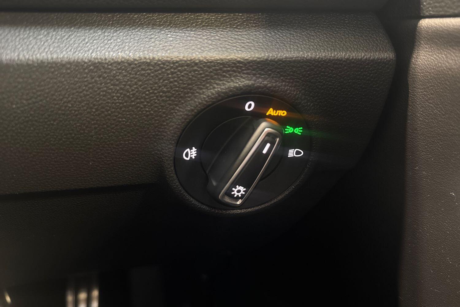 Used Volkswagen T-Roc 2023 for sale - 76513291: Photo 21