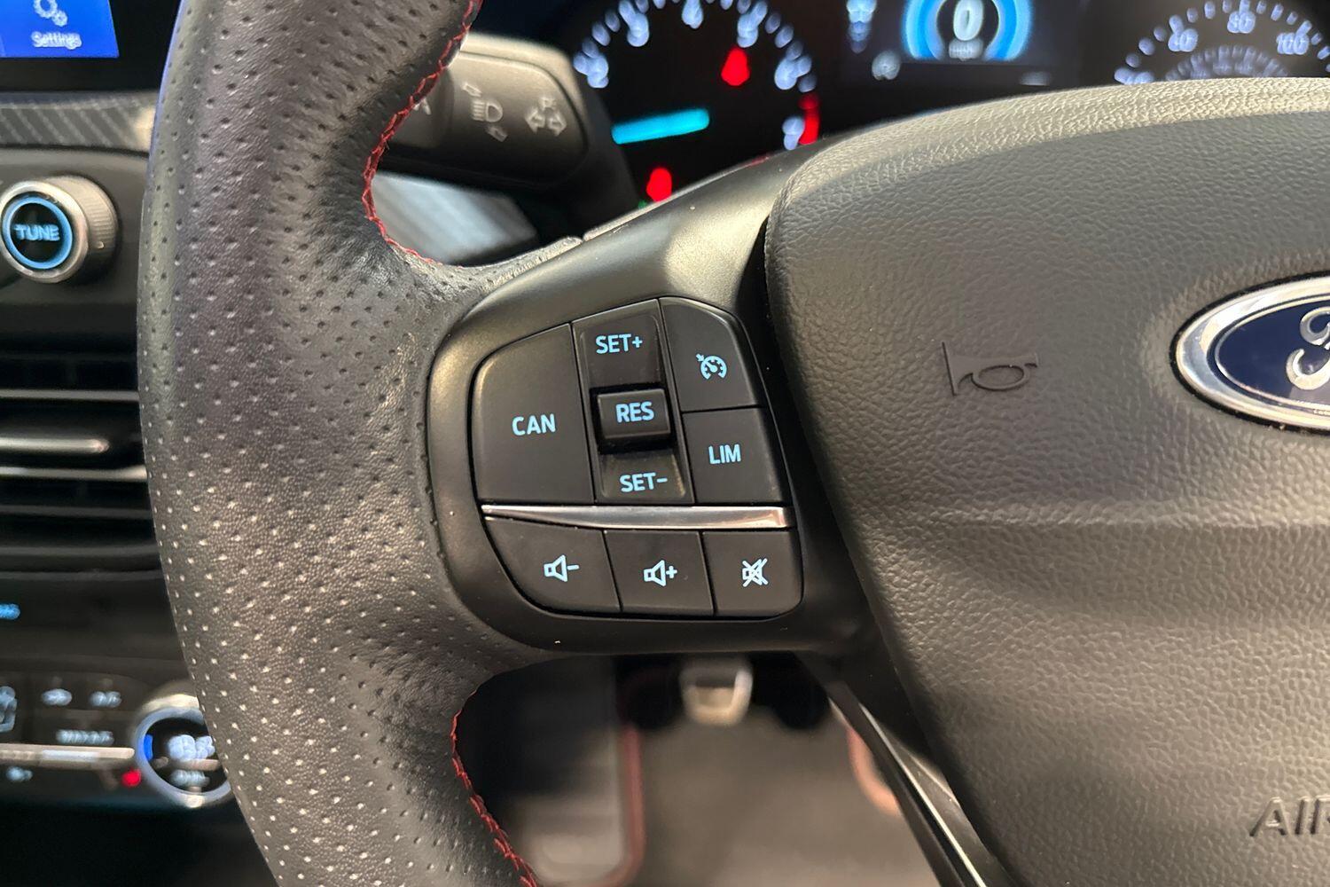 Used Ford Focus 2020 for sale - 77050139: Photo 22