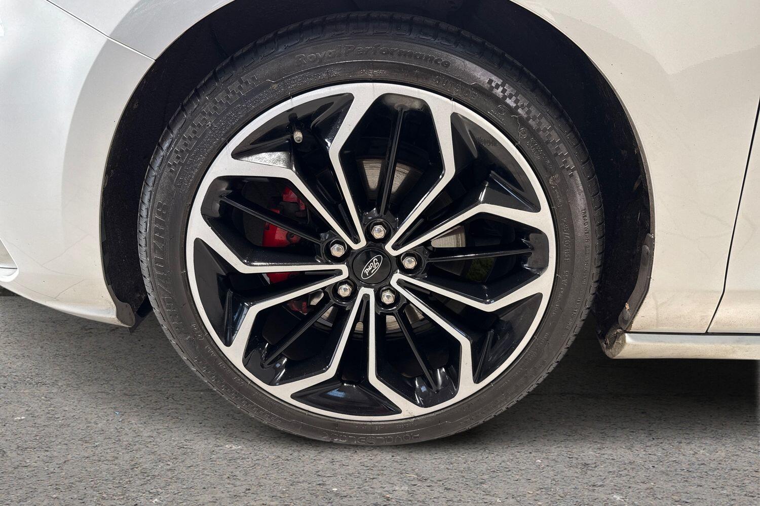 Used Ford Focus 2020 for sale - 77050139: Photo 9