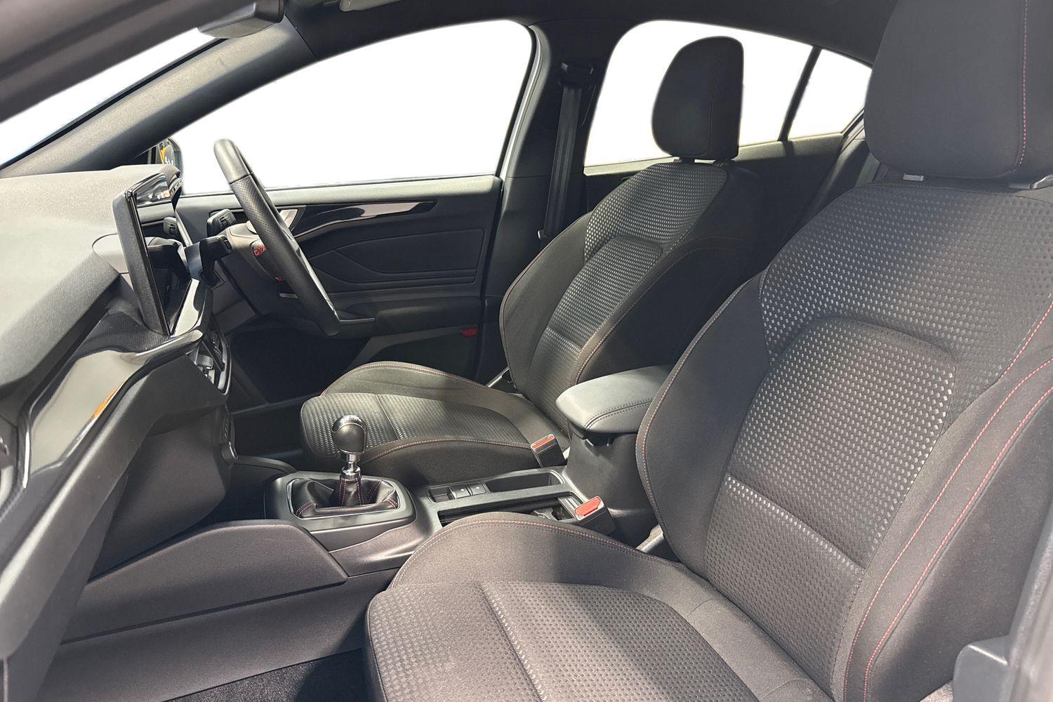 Used Ford Focus 2024 for sale - 76608113: Photo 7