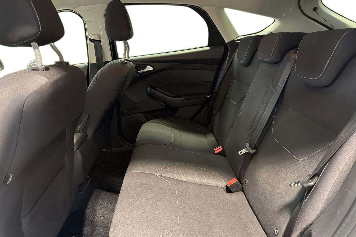 Used Ford Focus 2017 for sale - 77016973: Photo 10