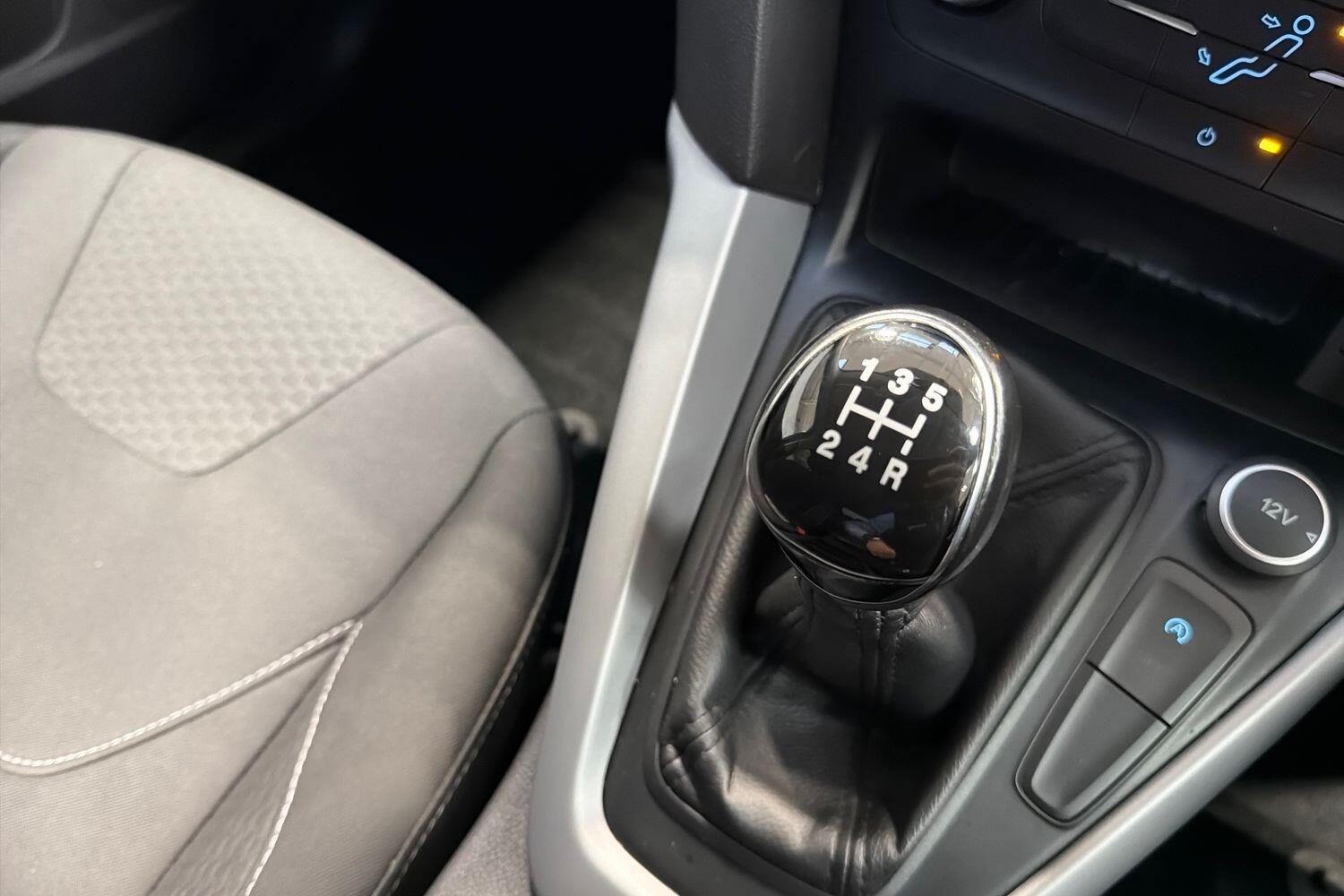 Used Ford Focus 2017 for sale - 77016973: Photo 29