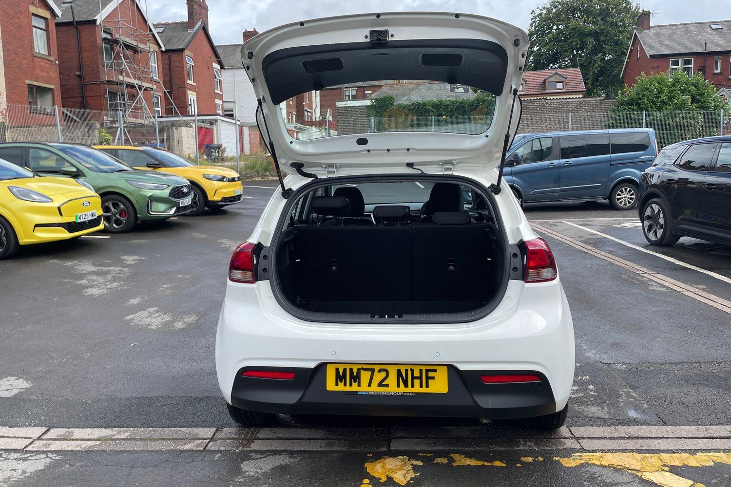 Used Kia Rio 2023 for sale - 76512583: Photo 19