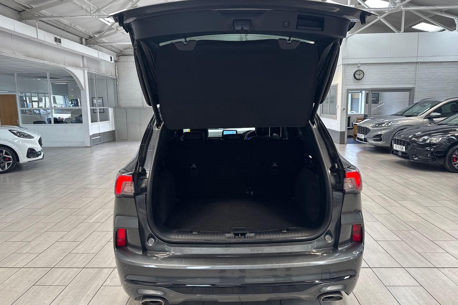 Used Ford Kuga 2023 for sale - 76512579: Photo 15