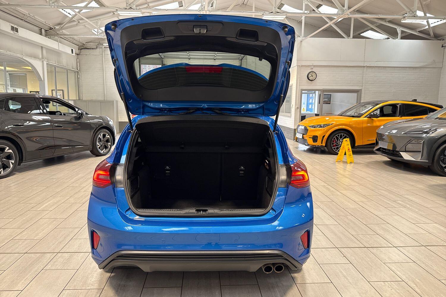 Used Ford Focus 2022 for sale - 76657291: Photo 17