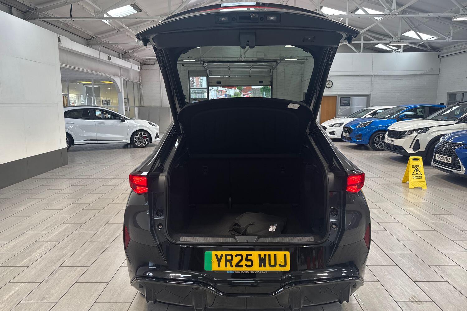 Used Cupra Tavascan 2025 for sale - 76513508: Photo 15