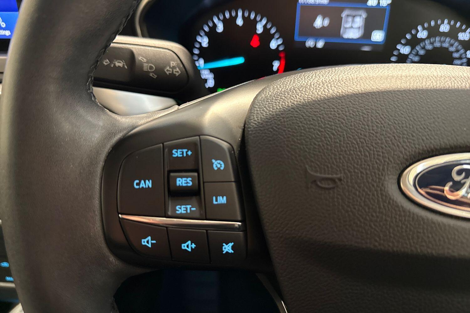 Used Ford Focus 2021 for sale - 76572930: Photo 20