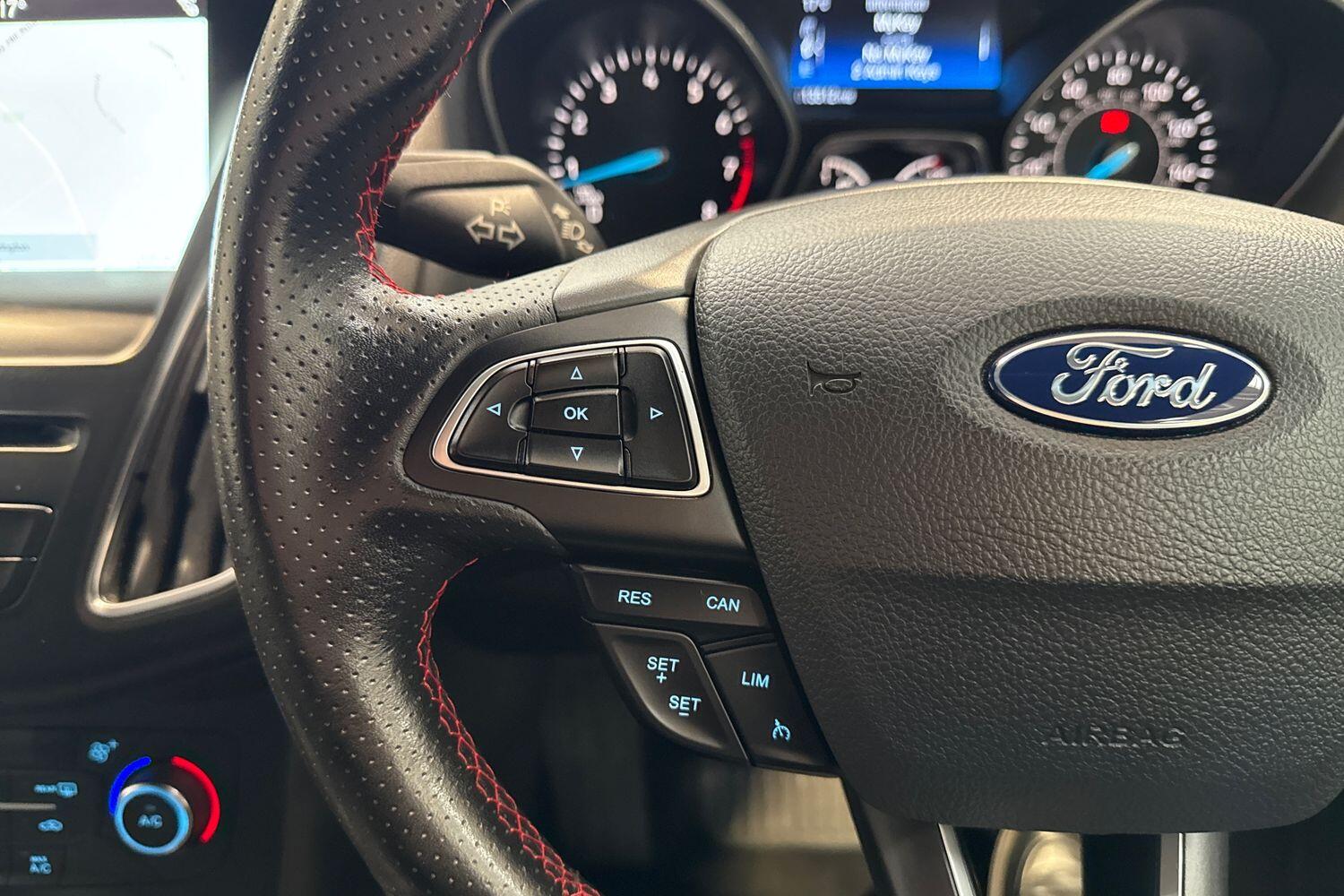 Used Ford Focus 2018 for sale - 76511879: Photo 21