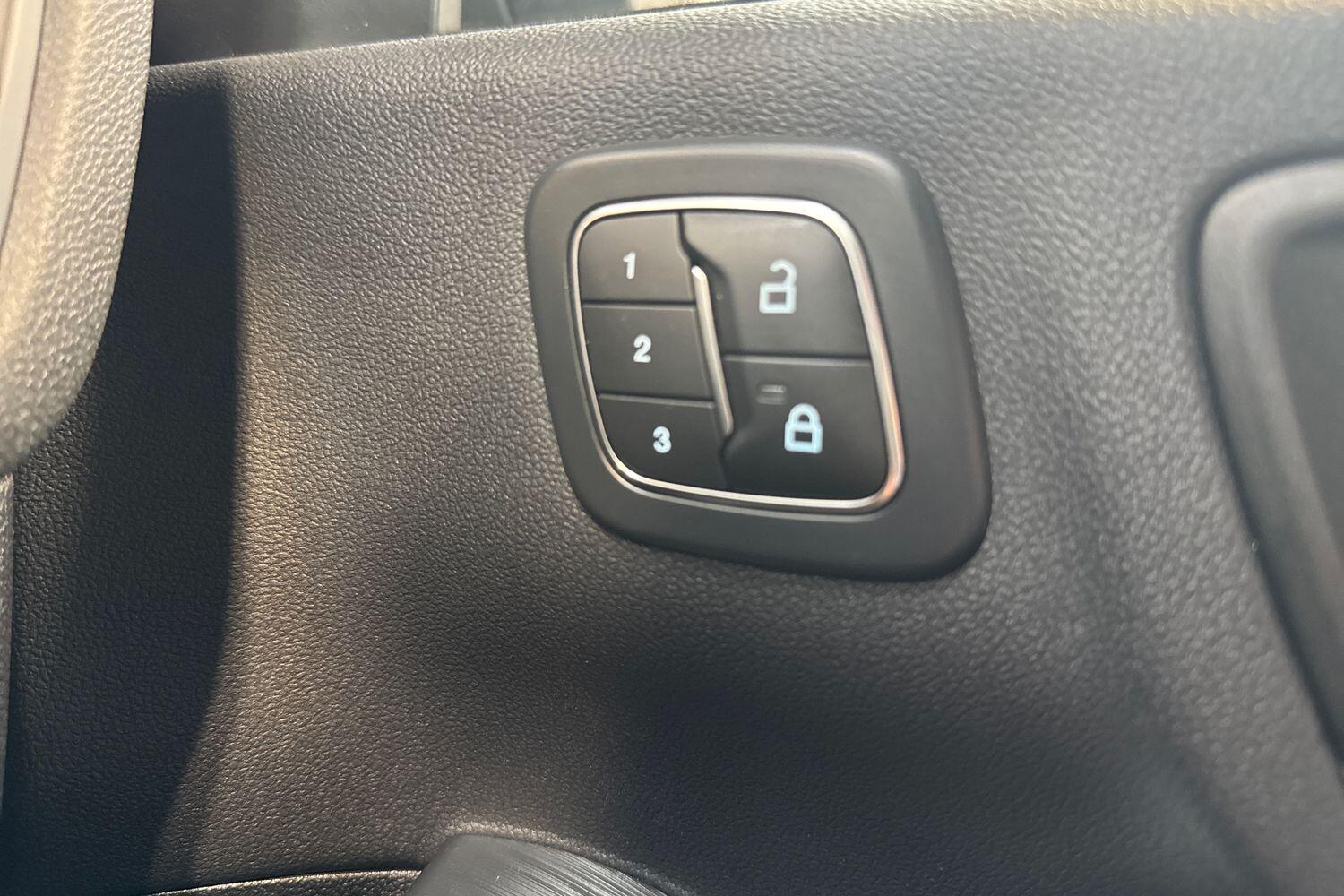 Used Ford Kuga 2024 for sale - 76513281: Photo 20