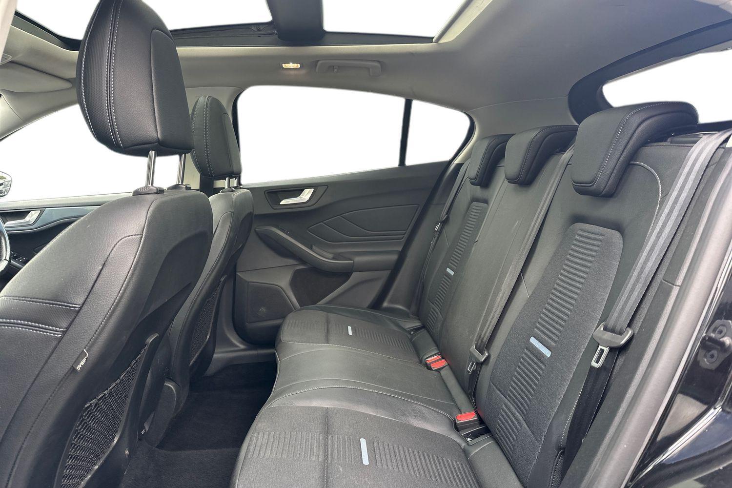 Used Ford Focus 2021 for sale - 76512852: Photo 14