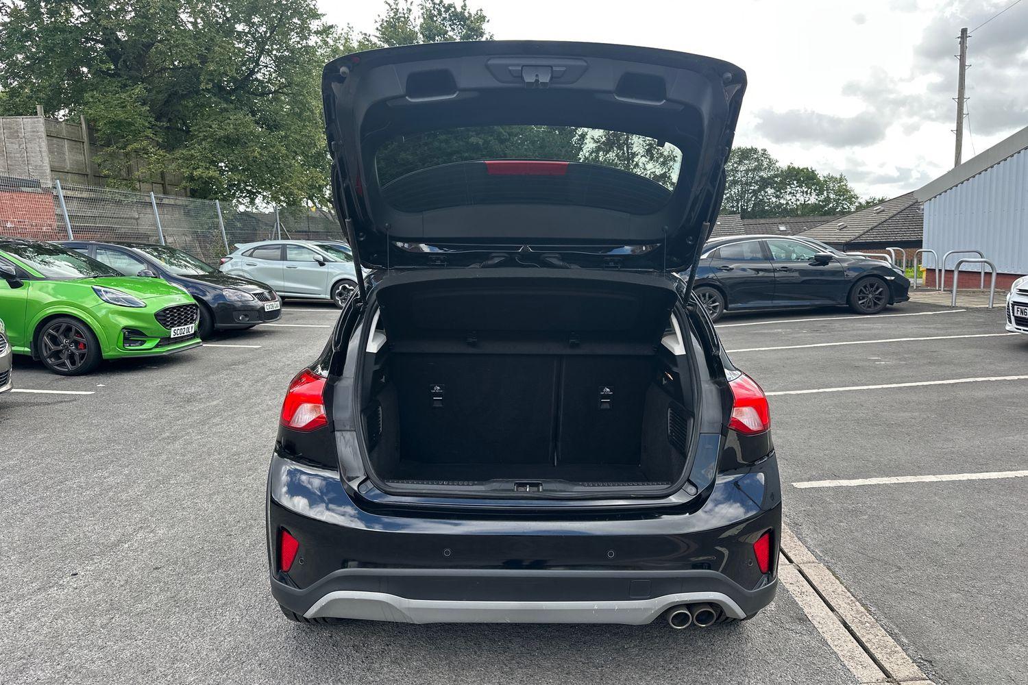 Used Ford Focus 2021 for sale - 76512852: Photo 16